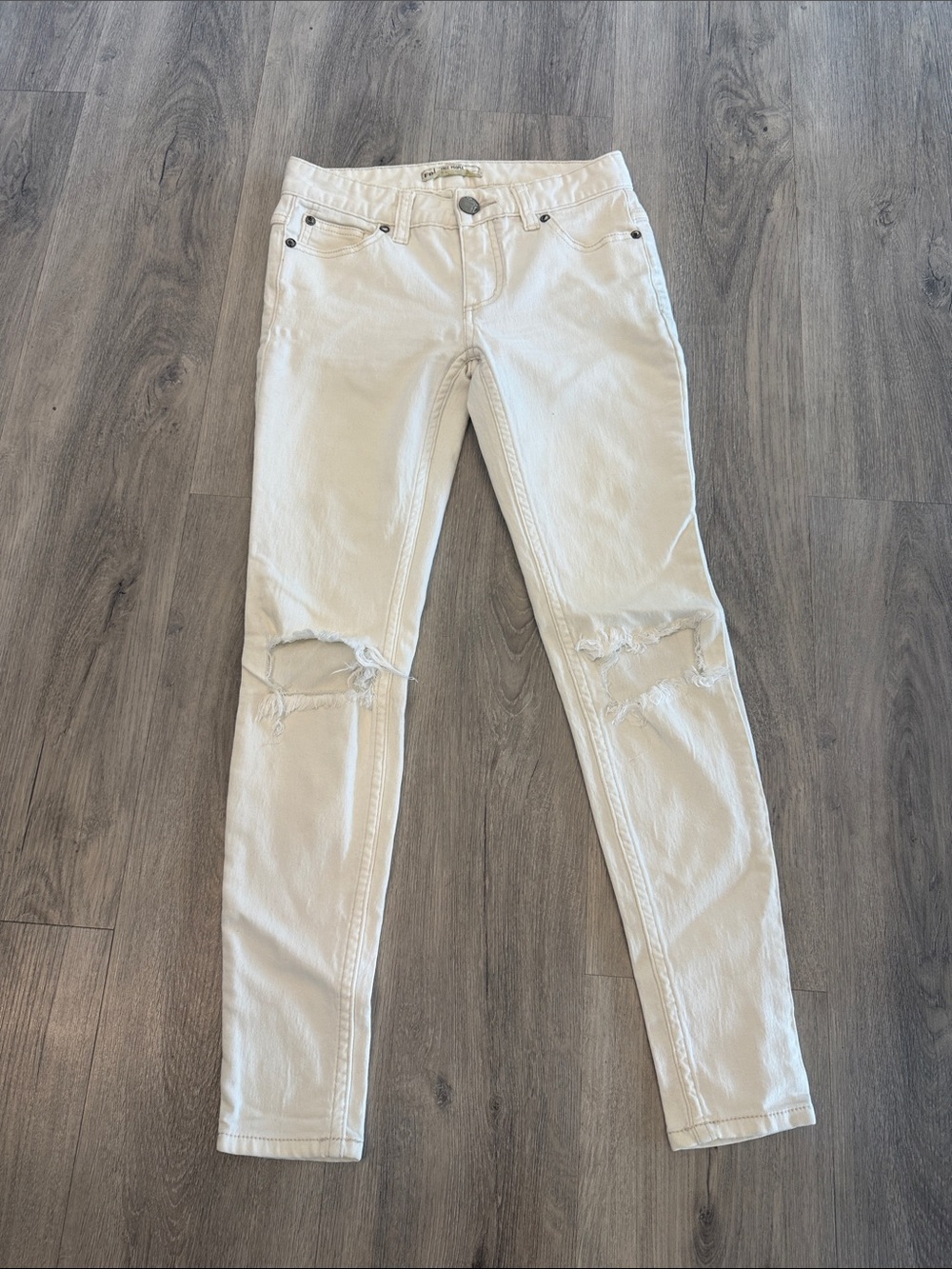 Free People Cream White skinny Jeans size 24
